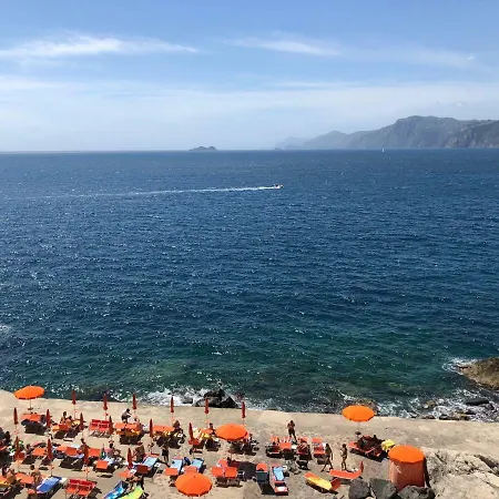 Casa Sea La Vie * פראינו